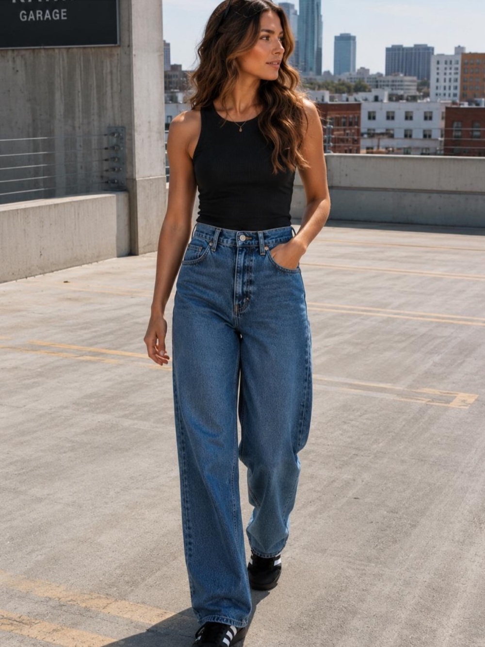 EUC Levi’s ‘94 Baggy Wide Leg Jeans in Medium Wash 32x31